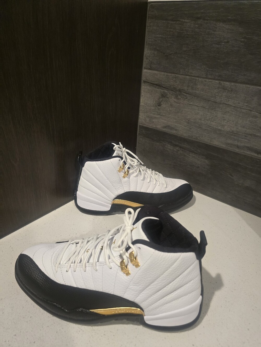 Jordan Royality Retro 12 - Picture 1 of 2